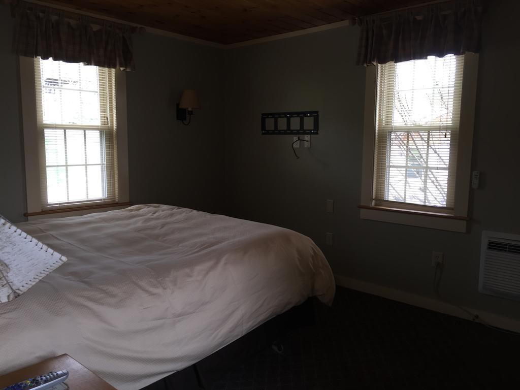 Willoughvale Inn Westmore Newport Номер фото