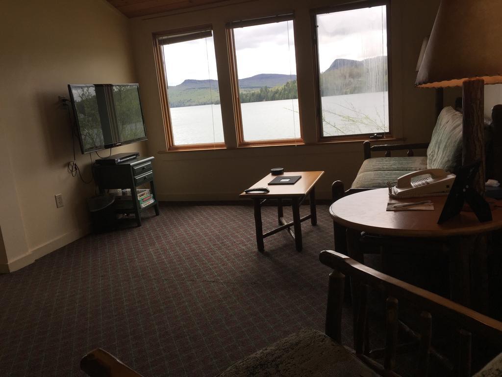 Willoughvale Inn Westmore Newport Номер фото